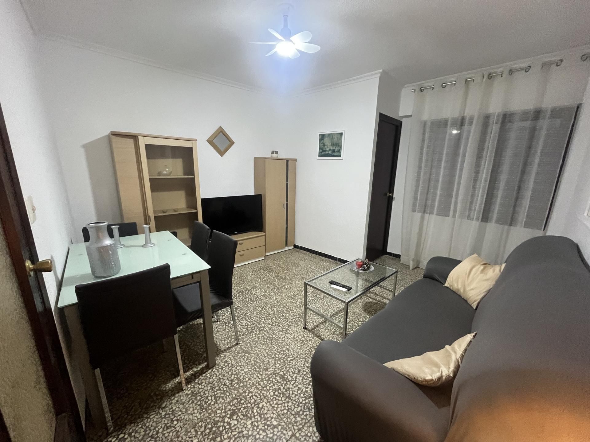 Pis de lloguer a Calle San Isidro, 3, Novelda Sala d'estar de Pis de lloguer en Novelda