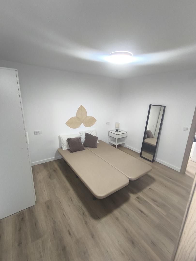 Dormitori de Pis de lloguer en Sarral amb Parquet, Traster i Rentadora