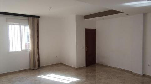 Photo 3 of Single-family semi-detached to rent in Calle Diego de Velázquez, 1, Guadalcázar, Córdoba