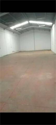 Nave industrial en Alquiler en Distrito Zeta - Recinto Ferial Cortijo de Torres