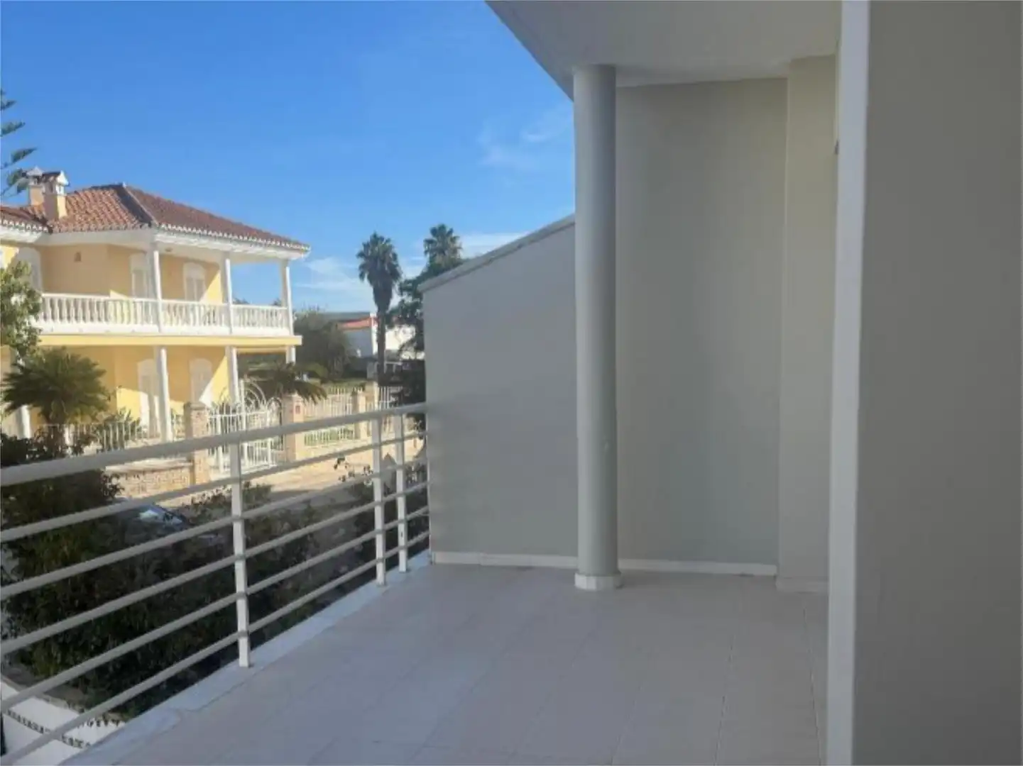Dúplex en venta en Carrer del Bolitx, 6, Oliva Playa Terraza de Dúplex en venta en Oliva con Terraza, Piscina y Balcón