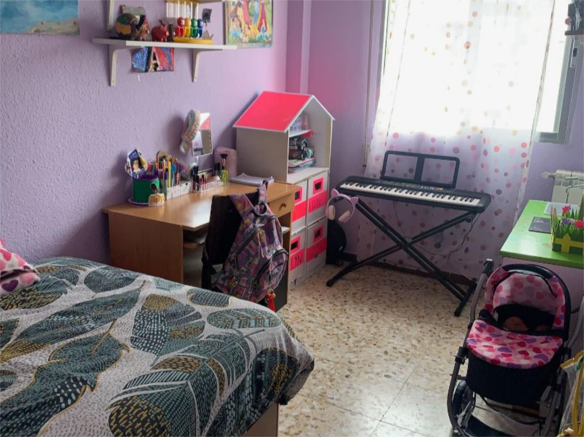 Bedroom of Flat for sale in Fuenlabrada