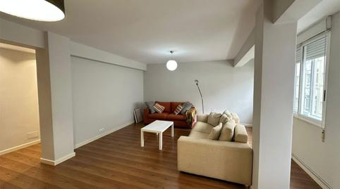 Piso en venta en Rúa Do Home Santo, 66, Campus Norte - San Caetano, A Coruña - imagen 3 Foto 3 de Piso en venta en Rúa Do Home Santo, 66, Campus Norte - San Caetano, A Coruña