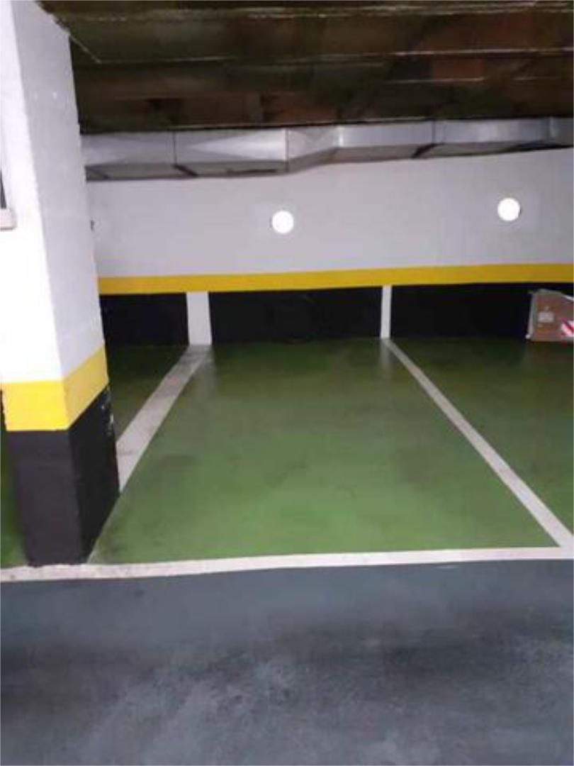 Aparcament de Garatge de lloguer en La Moraleja