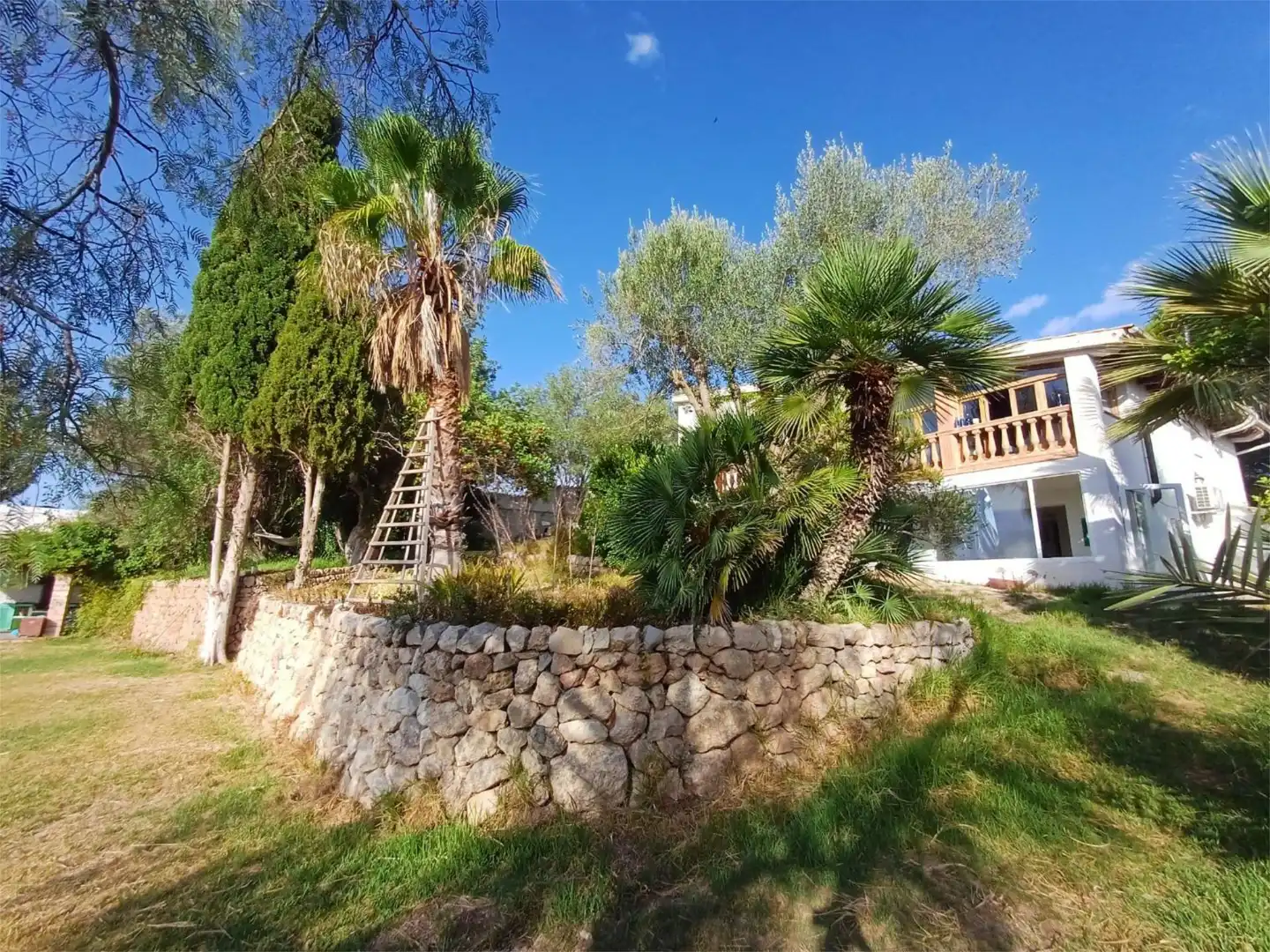 Country homes for sale in Camí Son Bauçanet, 23, Establiments