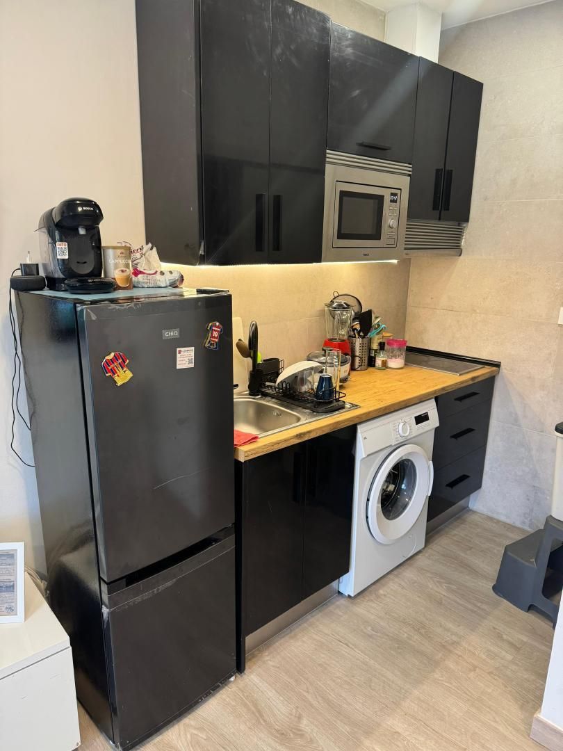 Pis de lloguer a Calle Manuel Vázquez Montalbán, 29, Rivas Futura Cuina de Pis de lloguer en Rivas-Vaciamadrid amb Aire condicionat i Jardí privat