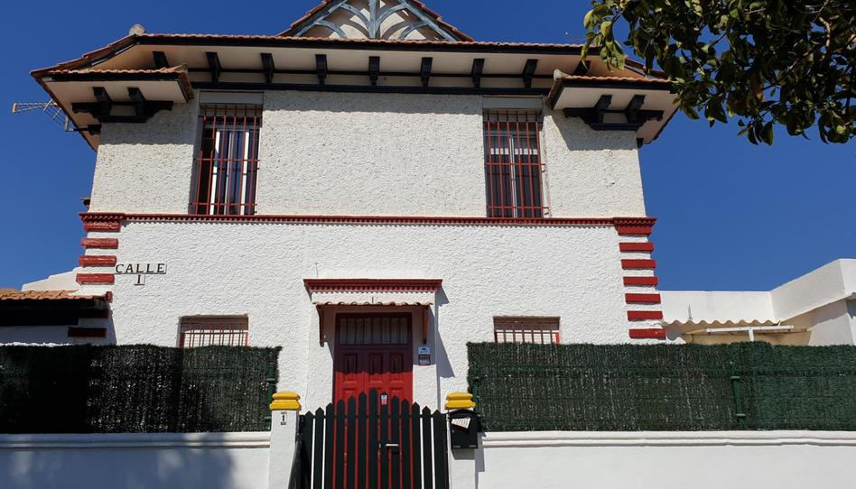 Casa adosada de lloguer a Paseo Circunvalación, 16, Reina Victoria - Matadero, Huelva - imatge 1 Foto 1 de Casa adosada de lloguer a Paseo Circunvalación, 16, Reina Victoria - Matadero, Huelva