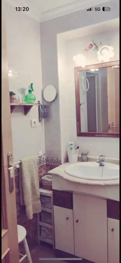 Badezimmer von Wohnung zur Miete in La Manga del Mar Menor mit Klimaanlage, Heizung und Privatgarten
