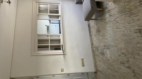 Apartamento de alquiler en Calle Virgen de la Cinta, 21, Los Remedios, Sevilla - imagen 4 Foto 4 de Apartamento de alquiler en Calle Virgen de la Cinta, 21, Los Remedios, Sevilla