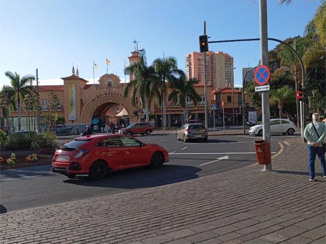 Piso en Venta en Avenida de San Sebastián, 70 en La Salle - Cuatro Torres