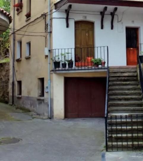 Foto 2 de Pis en venda a Calle León y Escosura, 9, Piloña, Asturias