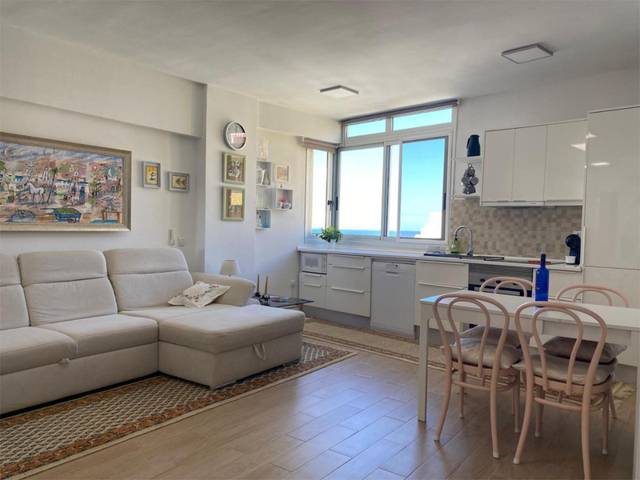 Piso en Alquiler en Avenida Familia de Betancourt y Molina, 26 en Zona Martiánez