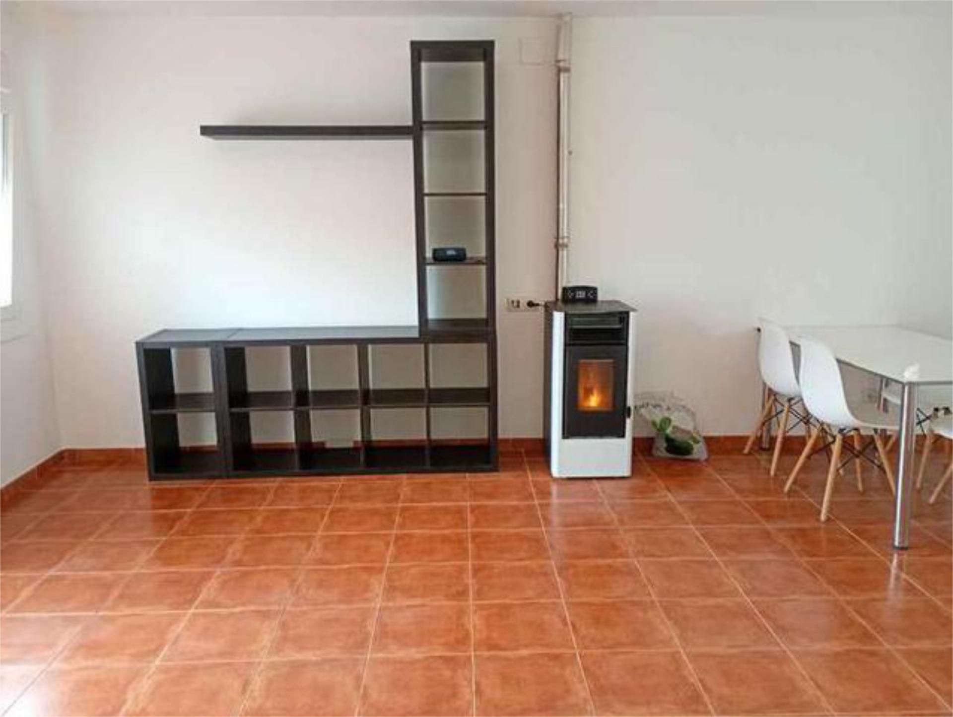 House or chalet to rent in Camos