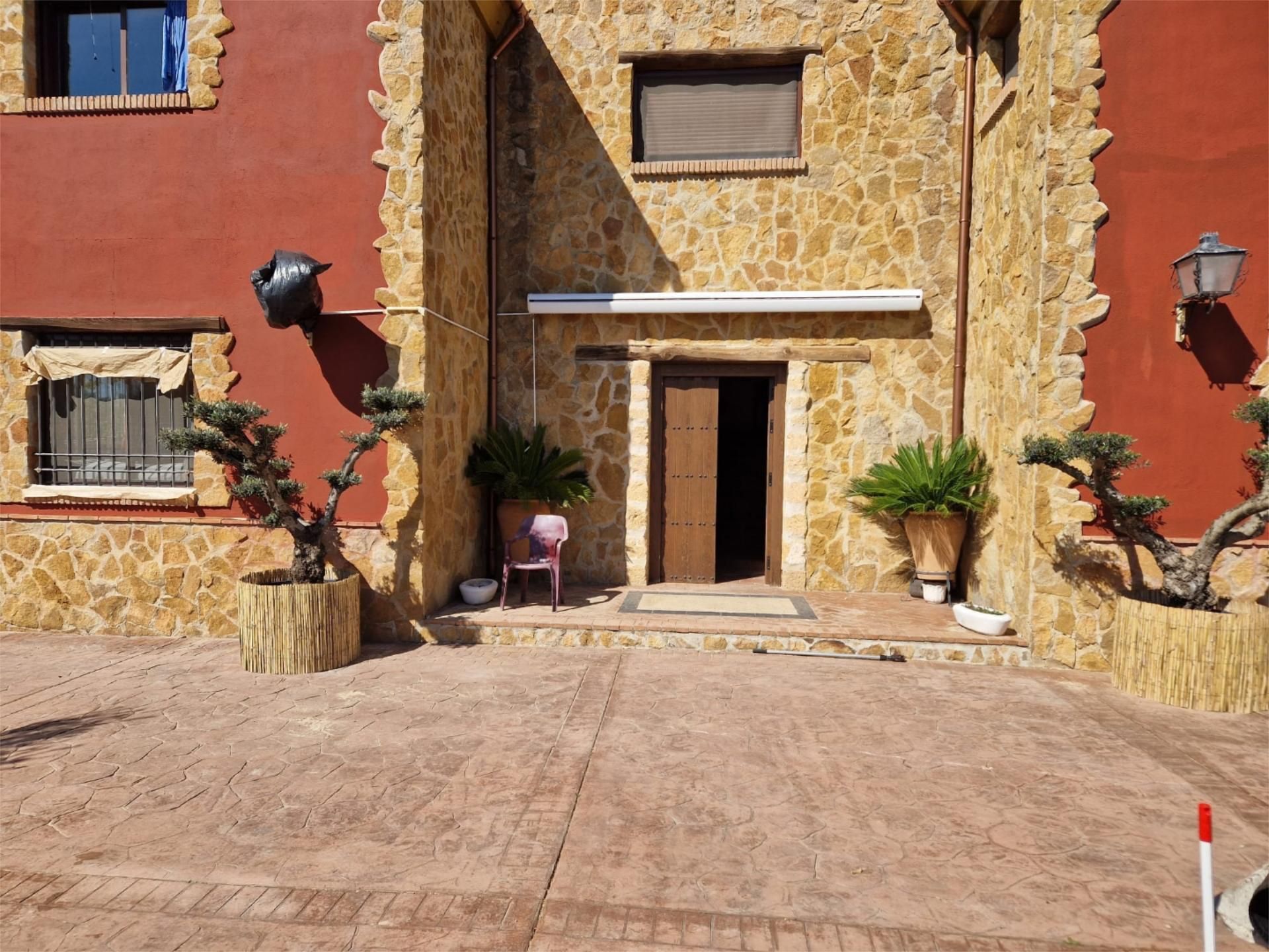 Casa o xalet de lloguer a N-IV, 384, Alcolea Casa o xalet de lloguer en Córdoba Capital amb Aire condicionat, Jardí privat i Piscina