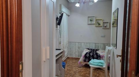 Photo 2 of Flat to share in Calle Alonso de Quintanilla, 12, La Calzada, Asturias