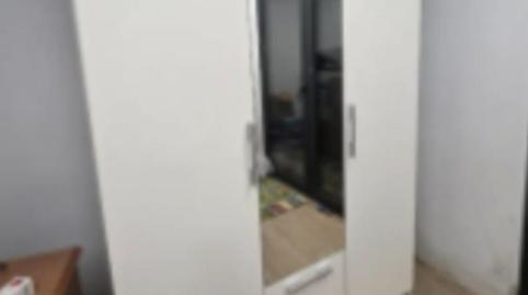 Photo 3 of Flat to share in Calle Alonso de Quintanilla, 12, La Calzada, Asturias