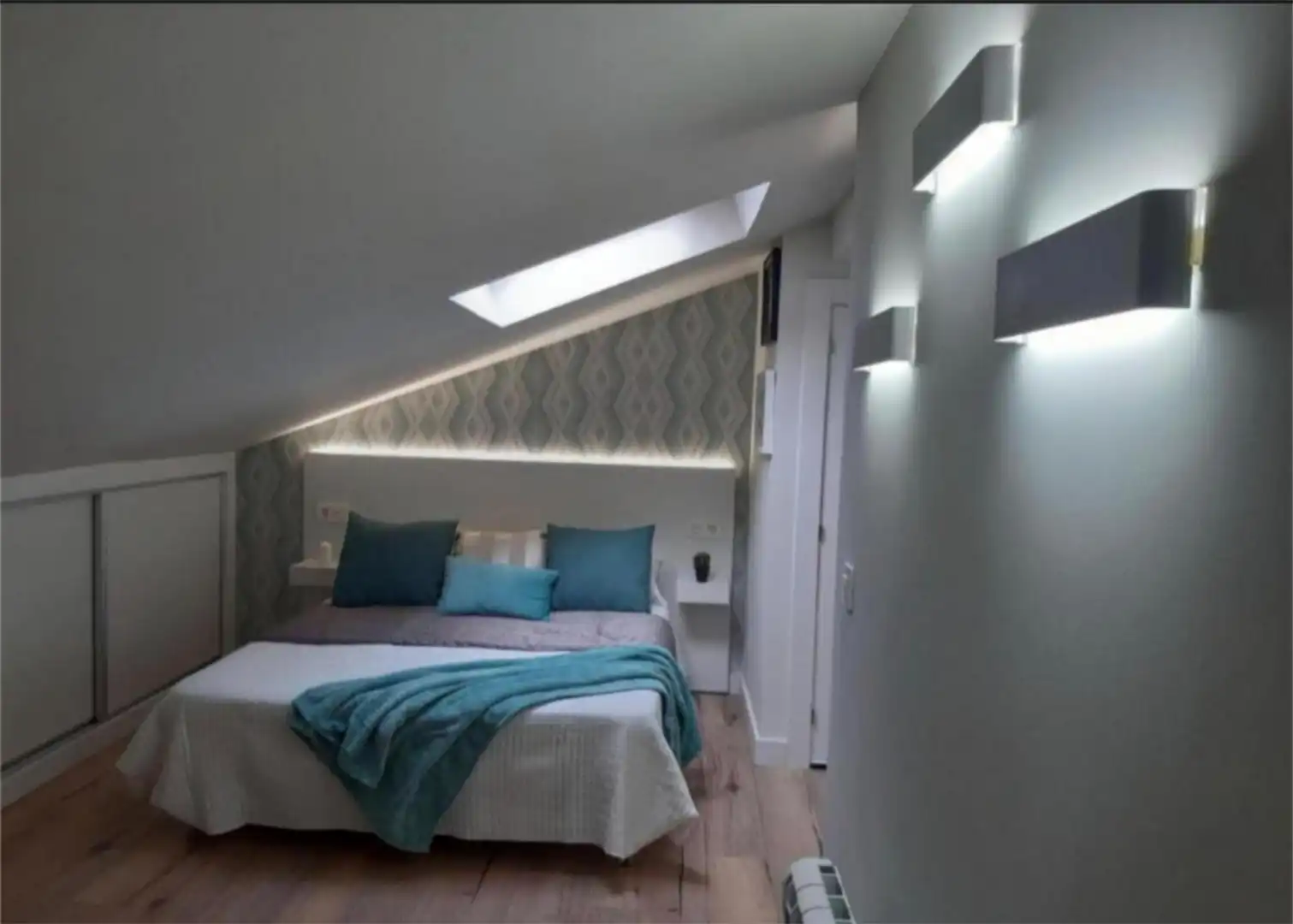 Apartments for sale in Avenida Ordoño II, 10, Centro Ciudad Bedroom of Apartments for sale in León Capital with Air Conditioner, Heating and Parquet flooring