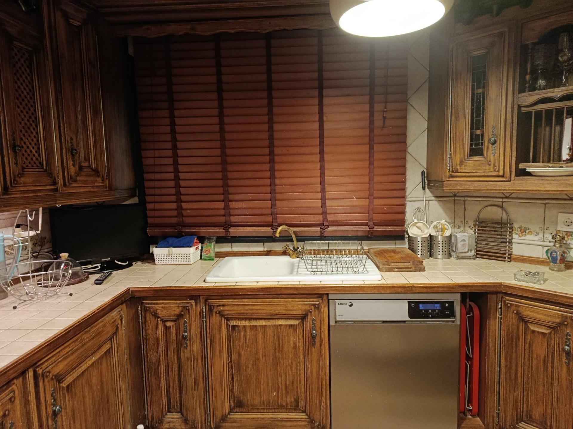 Cuina de Casa o xalet en venda en Alovera amb Aire condicionat, Terrassa i Balcó