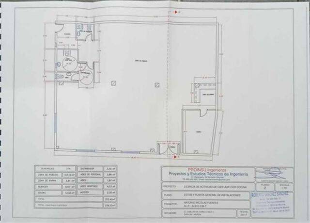 Local comercial en Alquiler en Casillas