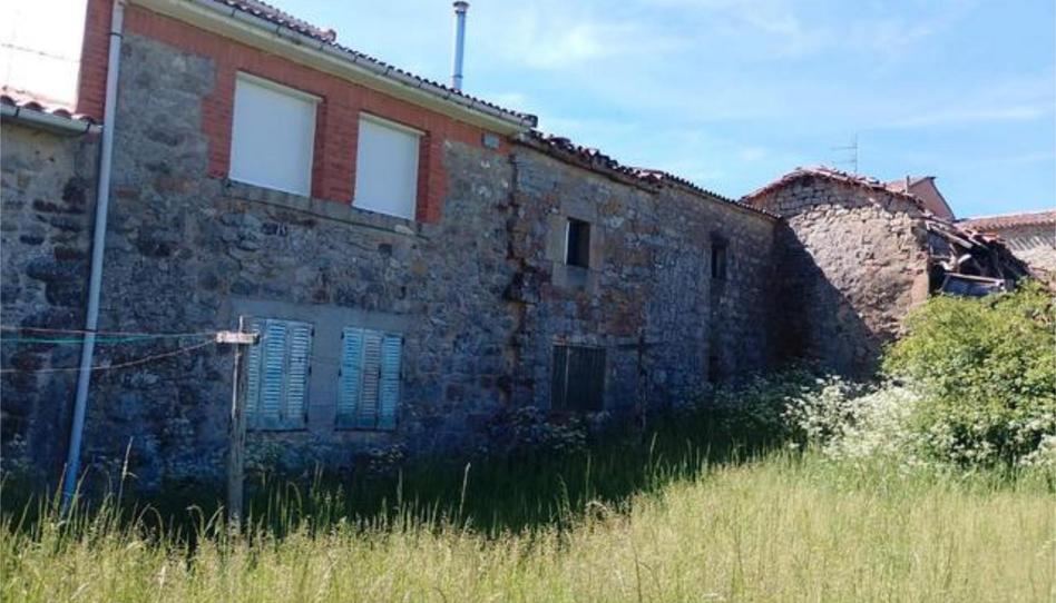 Casa o xalet en venda a Mambrillas de Lara, Burgos - imatge 1 Foto 1 de Casa o xalet en venda a Mambrillas de Lara, Burgos