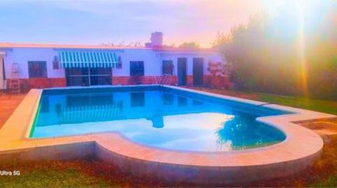 Foto 2 de Casa adosada en venta en Villaverde del Río, Sevilla