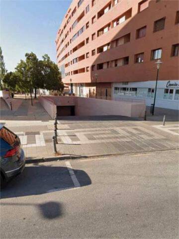 Garaje en Alquiler en El Tejar - Hacienda Bizcochero