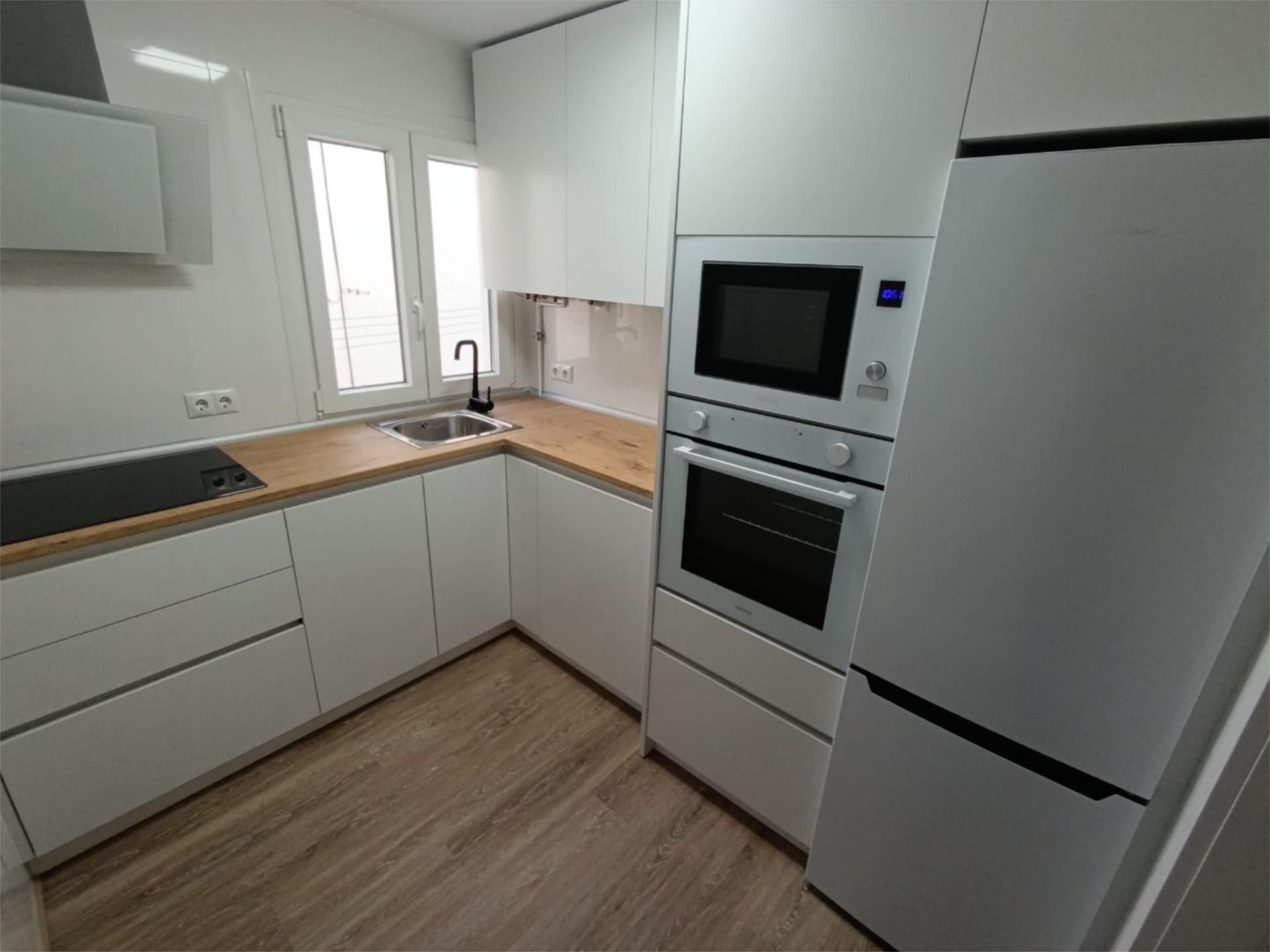 Flat to rent in Avenida Cardenal Cisneros, 16, Campo de la Juventud Flat to rent in Avenida Cardenal Cisneros, 16, Campo de la Juventud