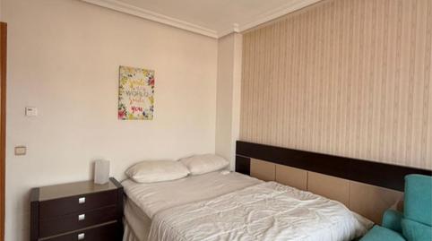 Foto 4 de Estudi de lloguer a Calle de las Islas Antípodas, 22, Tres Olivos - Valverde, Madrid