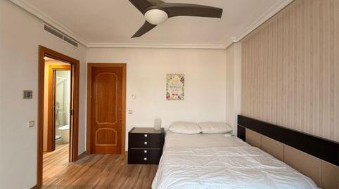 Foto 5 de Estudi de lloguer a Calle de las Islas Antípodas, 22, Tres Olivos - Valverde, Madrid