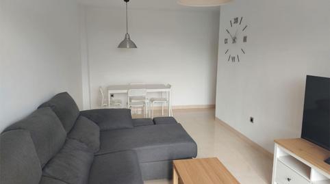 Photo 2 of Flat to rent in Calle Píndaro, 19, El Cónsul - Ciudad Universitaria - El Romeral, Málaga