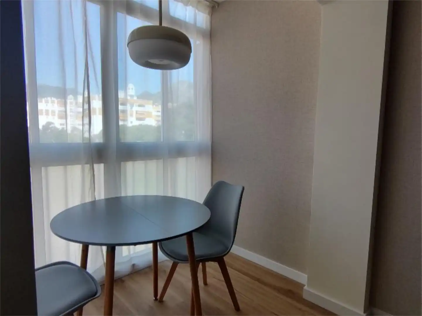 Piso en venta en Avenida Gamonal, 6, Parque de la Paloma Comedor de Piso en venta en Benalmádena con Aire acondicionado y Piscina
