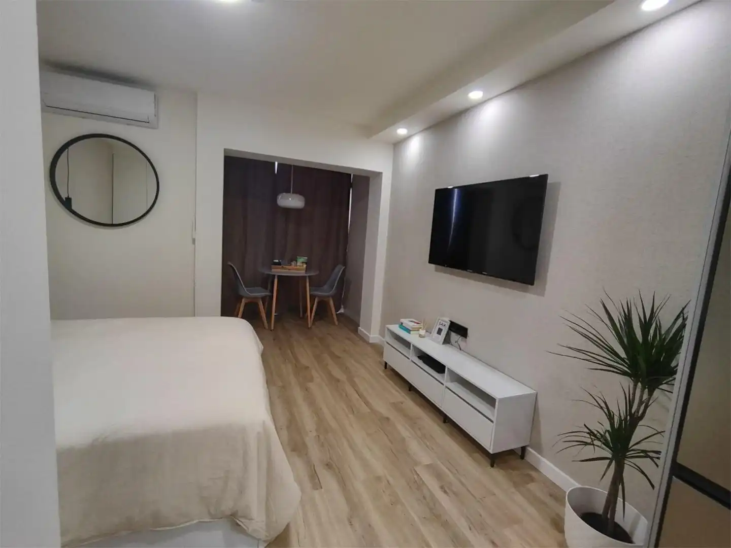 Piso en venta en Avenida Gamonal, 6, Parque de la Paloma Habitación de Piso en venta en Benalmádena con Aire acondicionado y Piscina