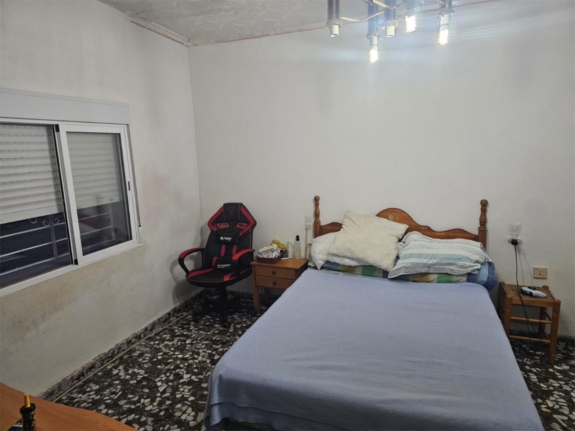 Dormitori de Casa o xalet en venda en Dolores amb Aire condicionat i Terrassa