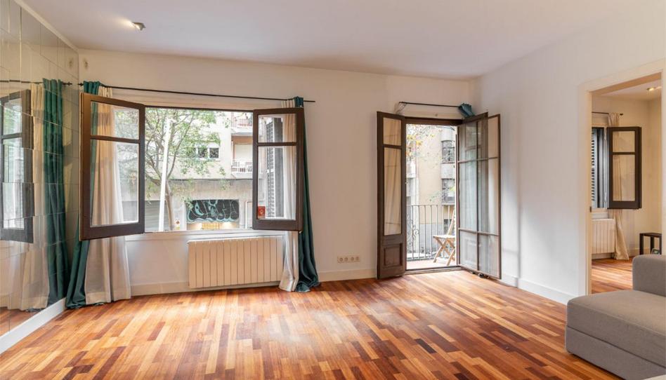 Flat for sale in Carrer de Nàpols, N°14, El Parc i la Llacuna del Poblenou, Barcelona - image 1 Photo 1 of Flat for sale in Carrer de Nàpols, N°14, El Parc i la Llacuna del Poblenou, Barcelona