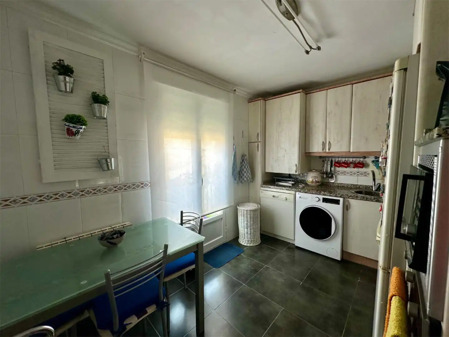 Flat for sale in Calle Iglesia, 16, San Cristóbal de la Cuesta Kitchen of Flat for sale in San Cristóbal de la Cuesta with Heating, Parquet flooring and Terrace