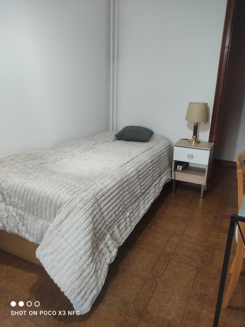 Flat to share in Plaça 1 d'Octubre, 1, Sant Celoni Bedroom of Flat to share in Sant Celoni with Furnished, Washing machine and Microwave