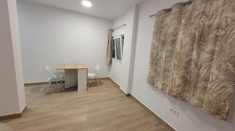 Photo 2 of Flat to rent in Calle Rio Sorbe, 12, Santa Cristina - San Rafael, Málaga