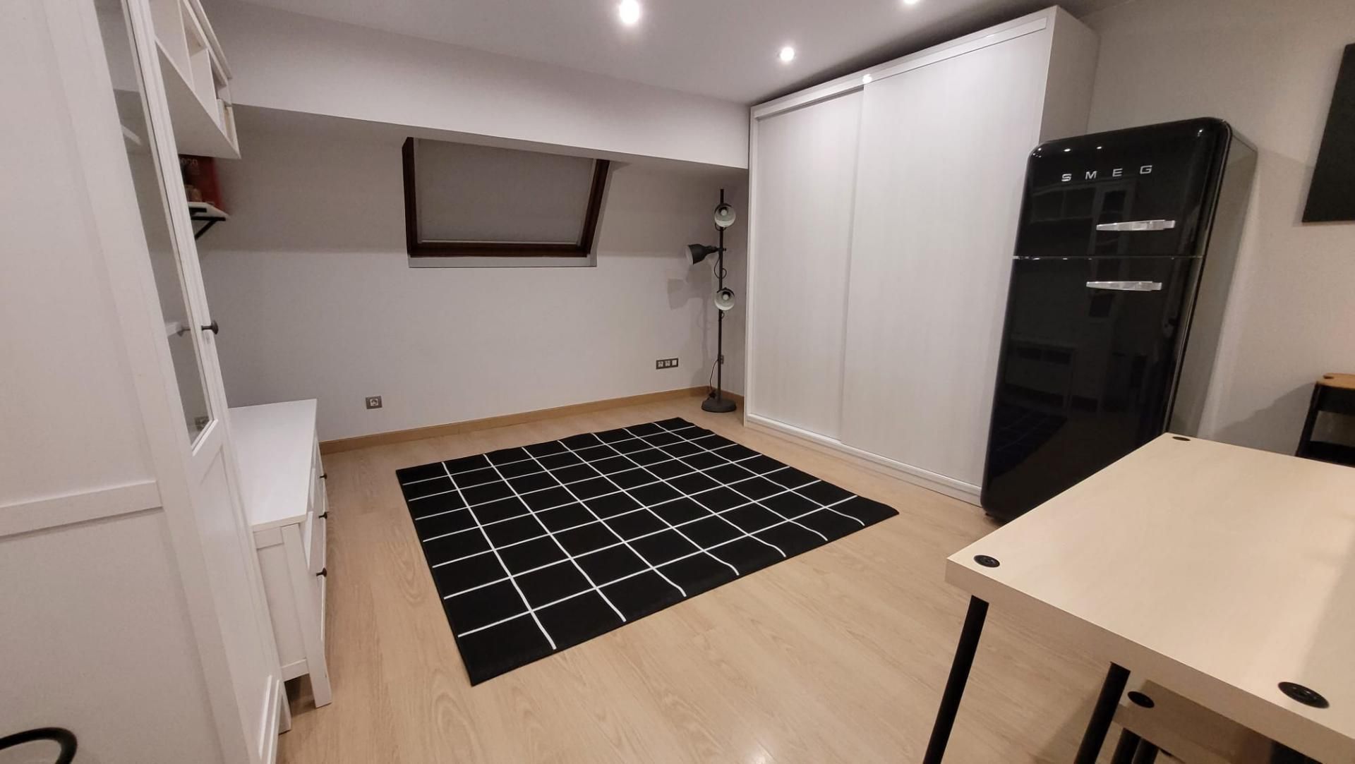 Flat to rent in A Coruña Capital   with Heating, Storage room and Furnished