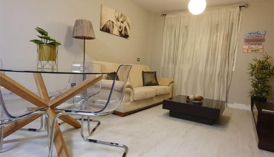 Piso de alquiler en Calle Alderete, 32, El Molinillo - Capuchinos, Málaga - imagen 1 Foto 1 de Piso de alquiler en Calle Alderete, 32, El Molinillo - Capuchinos, Málaga