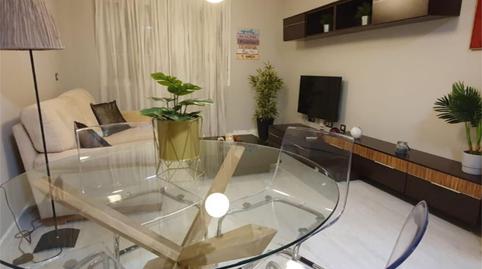 Piso de alquiler en Calle Alderete, 32, El Molinillo - Capuchinos, Málaga - imagen 2 Foto 2 de Piso de alquiler en Calle Alderete, 32, El Molinillo - Capuchinos, Málaga