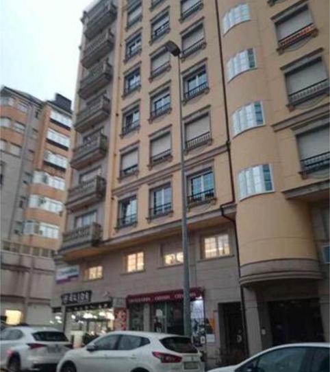 Garage to rent in Outeiro de Rei, Lugo - image 2 Photo 2 of Garage to rent in Outeiro de Rei, Lugo