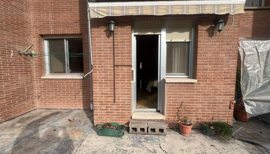 Piso en venta en Calle Gonzalo de Berceo, 25, Agoncillo, La Rioja - imagen 1 Foto 1 de Piso en venta en Calle Gonzalo de Berceo, 25, Agoncillo, La Rioja