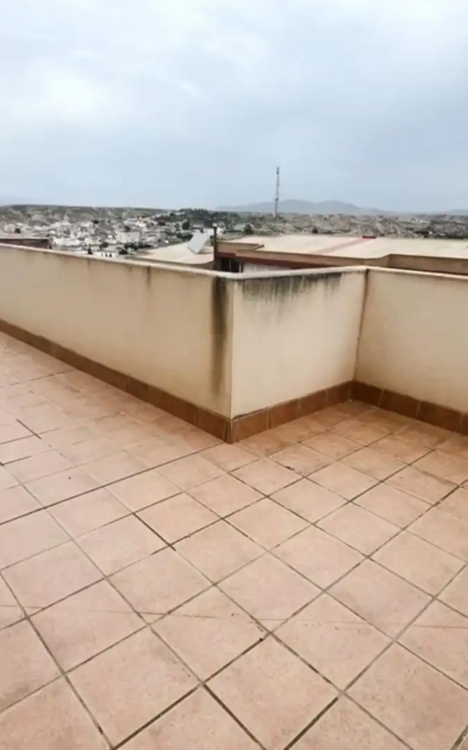 Dachboden zum Verkauf in Calle Taberno, 8, Albox Terrasse von Dachboden zum Verkauf in Albox mit Parkett, Terrasse und Abstellraum