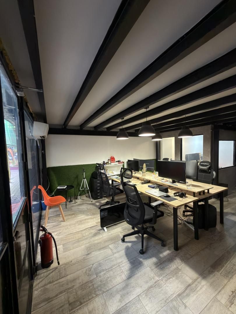 Local en venda en  Zaragoza Capital amb Aire condicionat