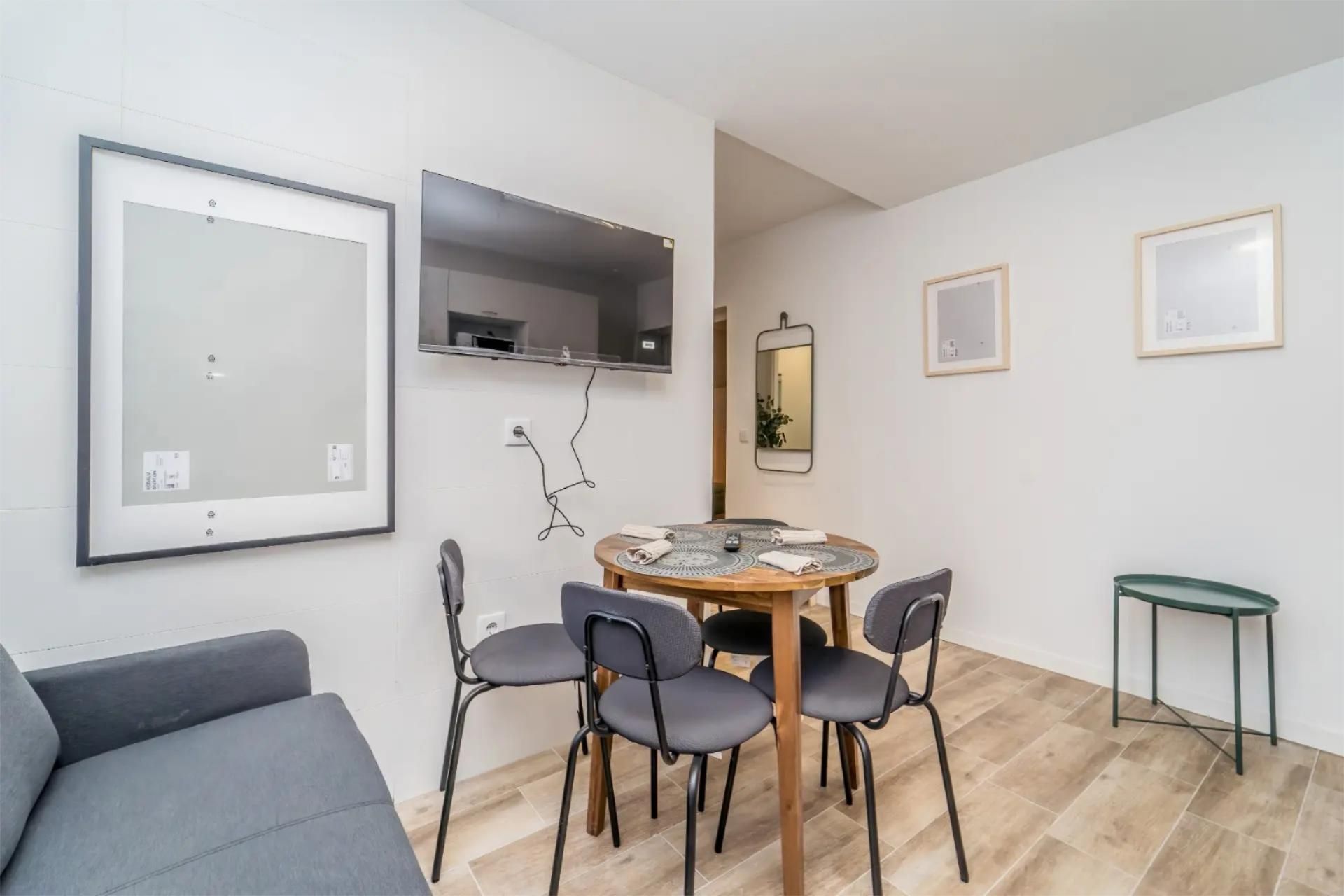 Dining room of Flat to share in Valladolid Capital  with Heating, Furnished and Oven