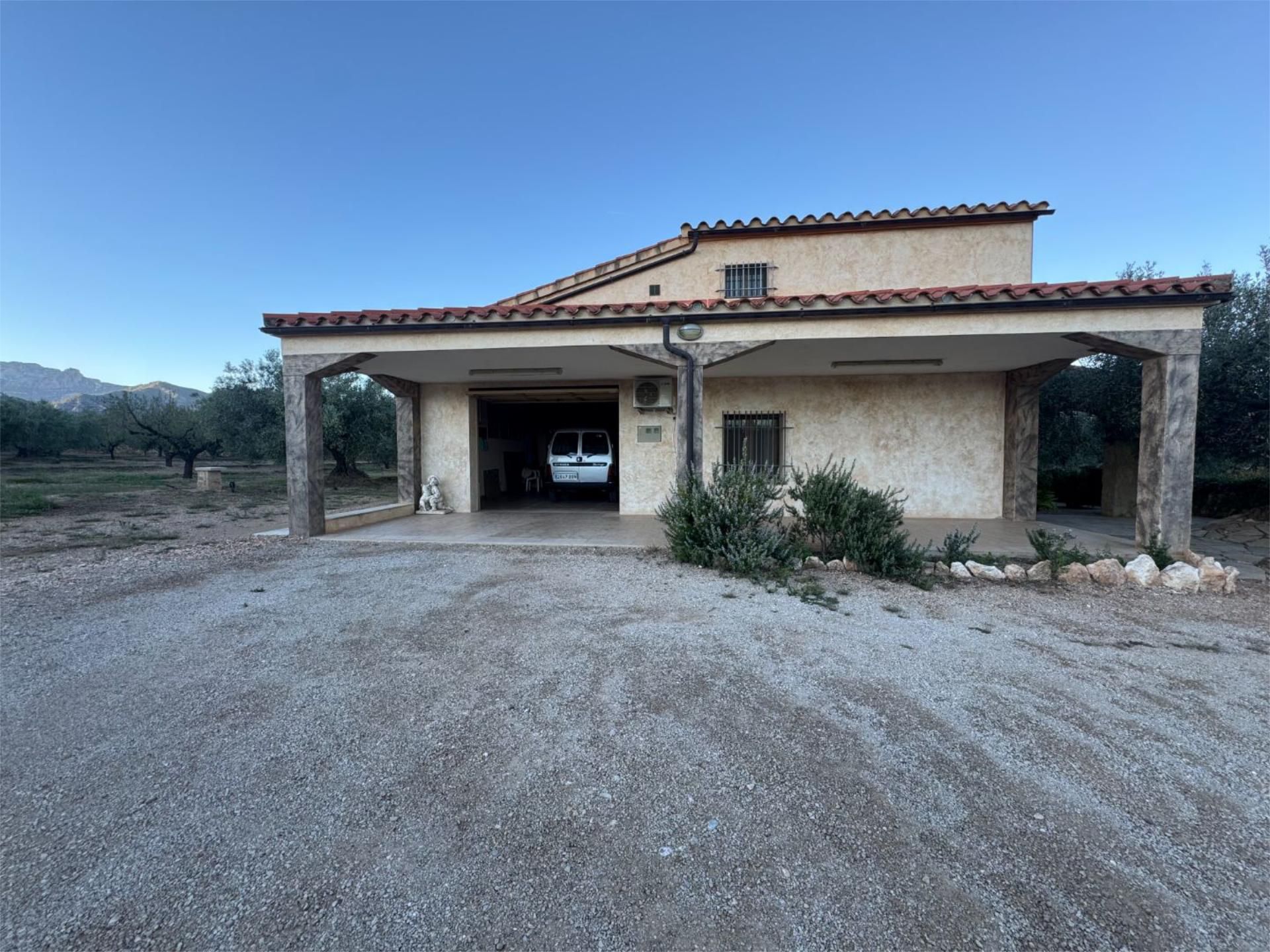 Pis en venda a Avinguda de la Pedra Alta, 35, Jesús - Els Reguers Vista exterior de Pis en venda en Tortosa amb Aire condicionat, Terrassa i Piscina