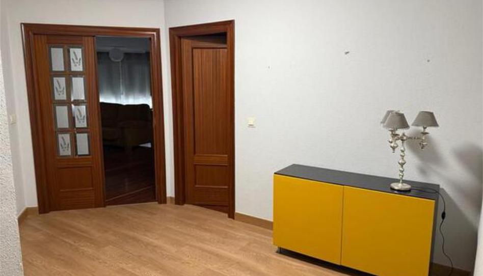 Flat to rent in Valencia de Don Juan, León - image 1 Photo 1 of Flat to rent in Valencia de Don Juan, León