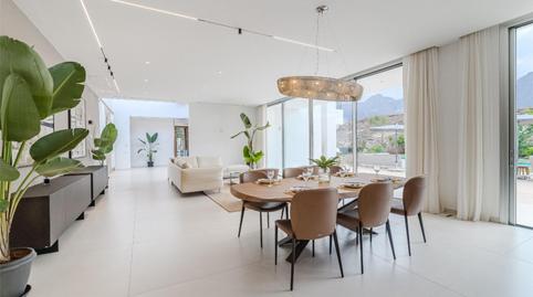 House or chalet for sale in Avenida de la Macaronesia, 2187, La Caleta, Santa Cruz de Tenerife - image 5 Photo 5 of House or chalet for sale in Avenida de la Macaronesia, 2187, La Caleta, Santa Cruz de Tenerife