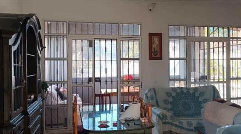 Foto 2 de Casa adosada en venda a La Puebla del Río, Sevilla