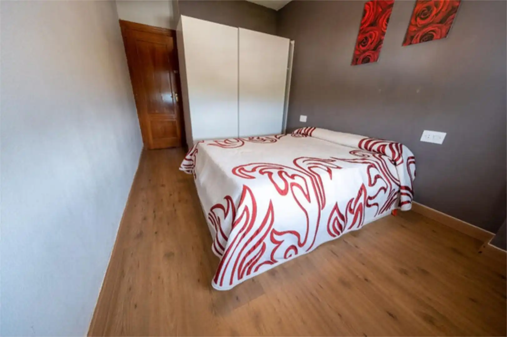 Bedroom of Flat for sale in Siles  with Heating, Terrace and Storage room